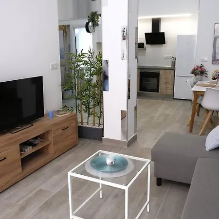 Lovelyloft Carolinas C Appartamento *
